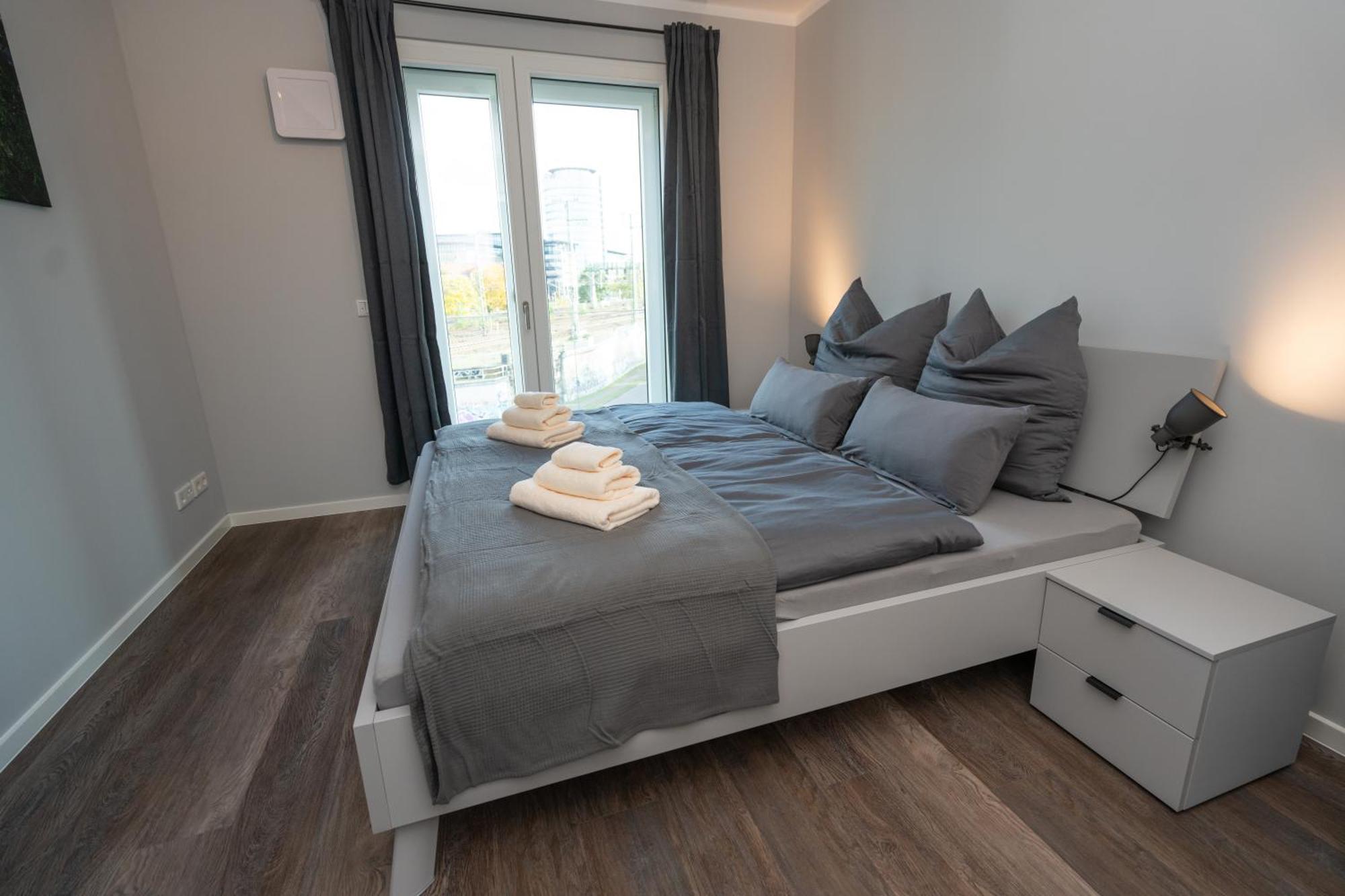 Cozy City Dream Apartment Mit Terrasse Und Parkplatz - 90M² Dresden Luaran gambar